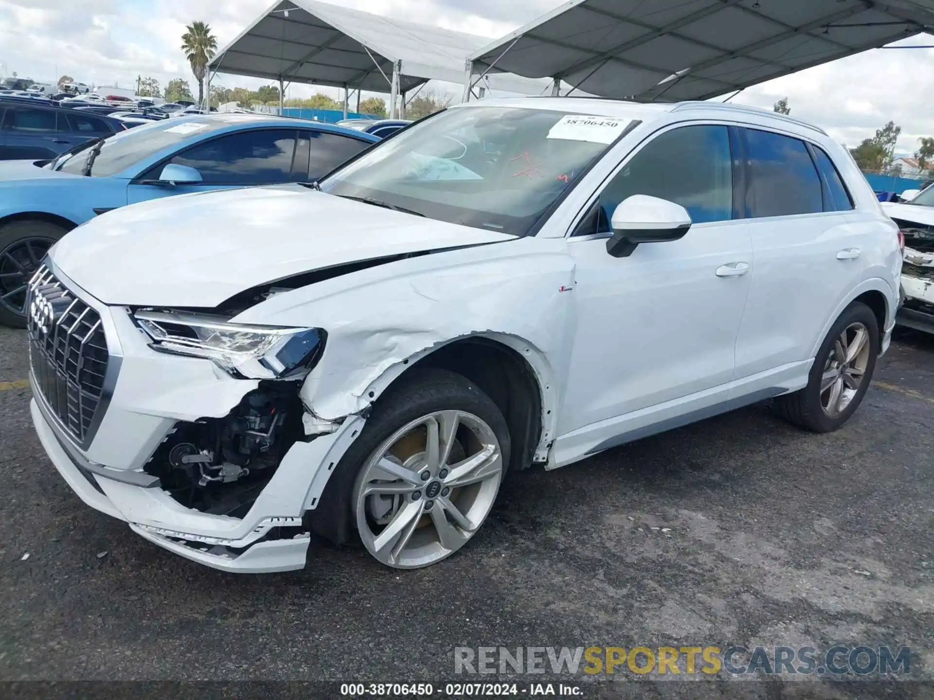 2 Photograph of a damaged car WA1DECF39P1032563 AUDI Q3 2023