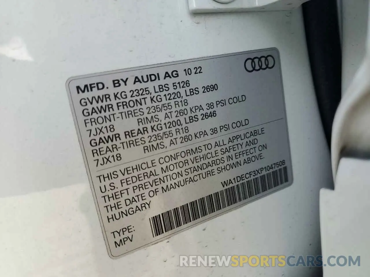 14 Photograph of a damaged car WA1DECF3XP1047508 AUDI Q3 2023