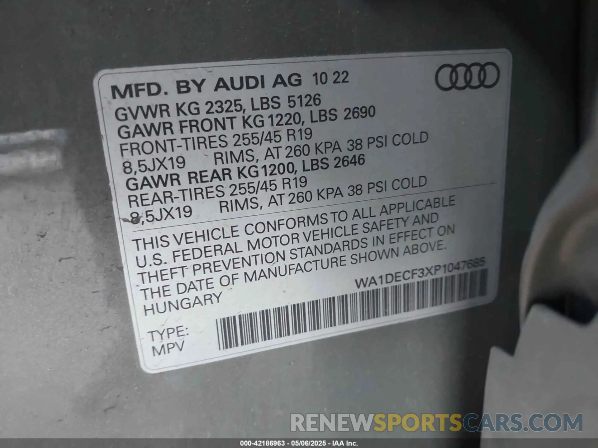 9 Photograph of a damaged car WA1DECF3XP1047685 AUDI Q3 2023