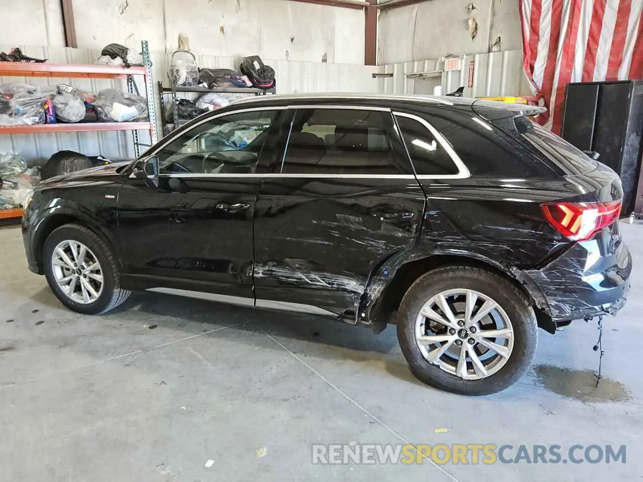 2 Photograph of a damaged car WA1DECF3XP1111028 AUDI Q3 2023