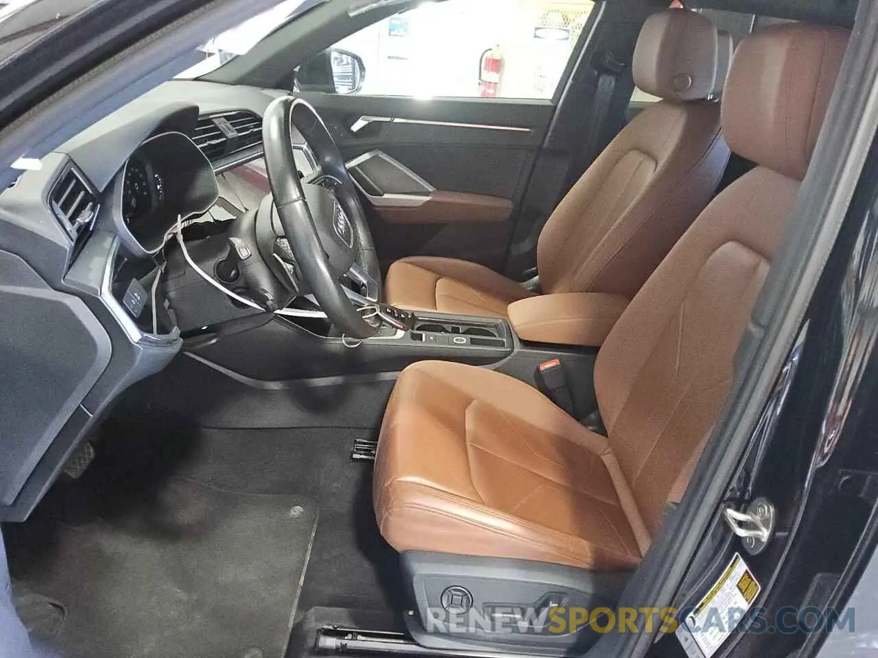 7 Photograph of a damaged car WA1DECF3XP1111028 AUDI Q3 2023