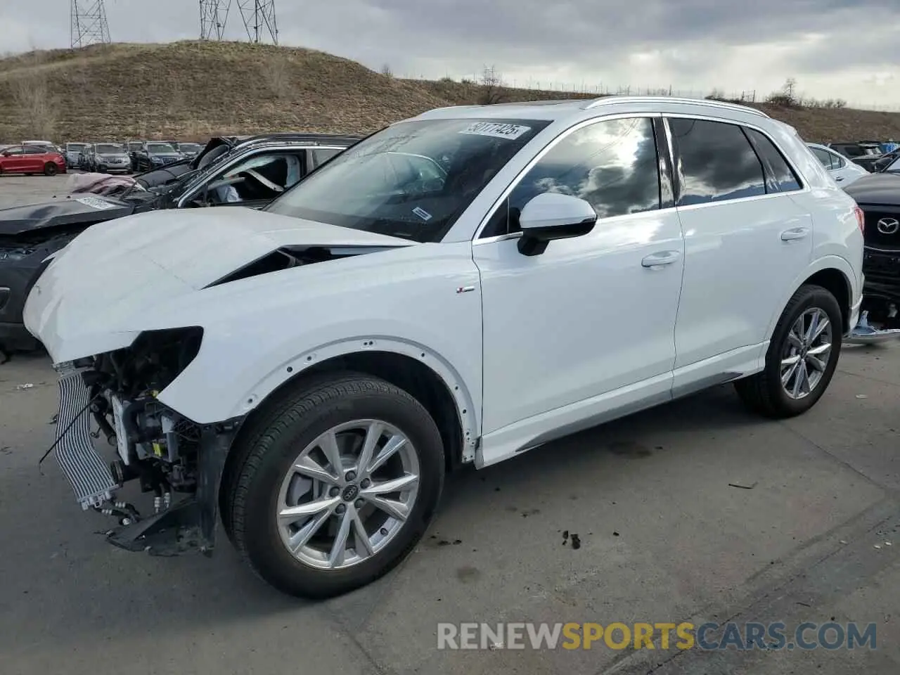1 Photograph of a damaged car WA1DECF3XP1144319 AUDI Q3 2023