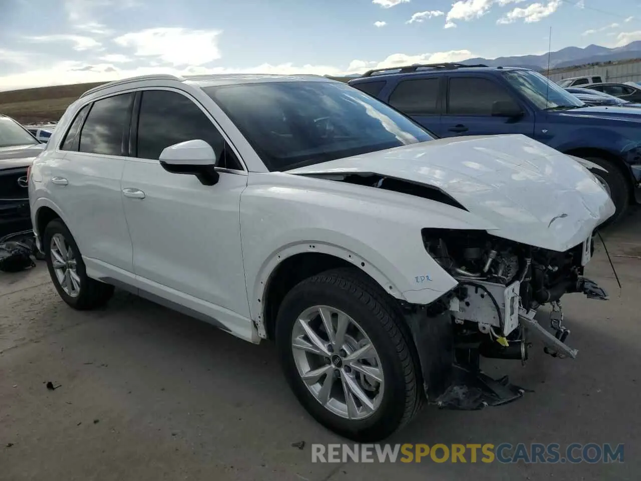 4 Photograph of a damaged car WA1DECF3XP1144319 AUDI Q3 2023