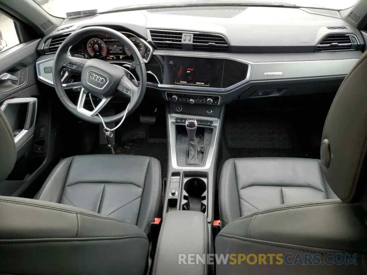 8 Photograph of a damaged car WA1EECF30P1087827 AUDI Q3 2023