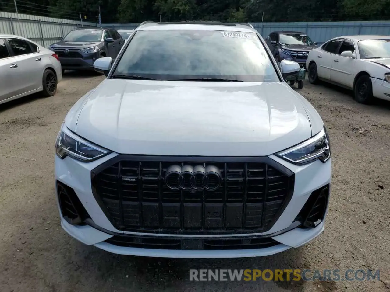 5 Photograph of a damaged car WA1EECF32P1119743 AUDI Q3 2023