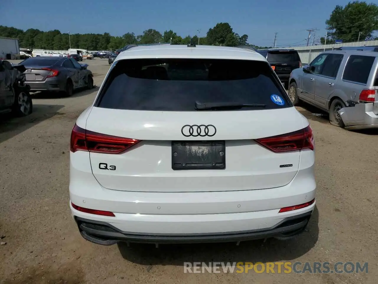6 Photograph of a damaged car WA1EECF32P1119743 AUDI Q3 2023