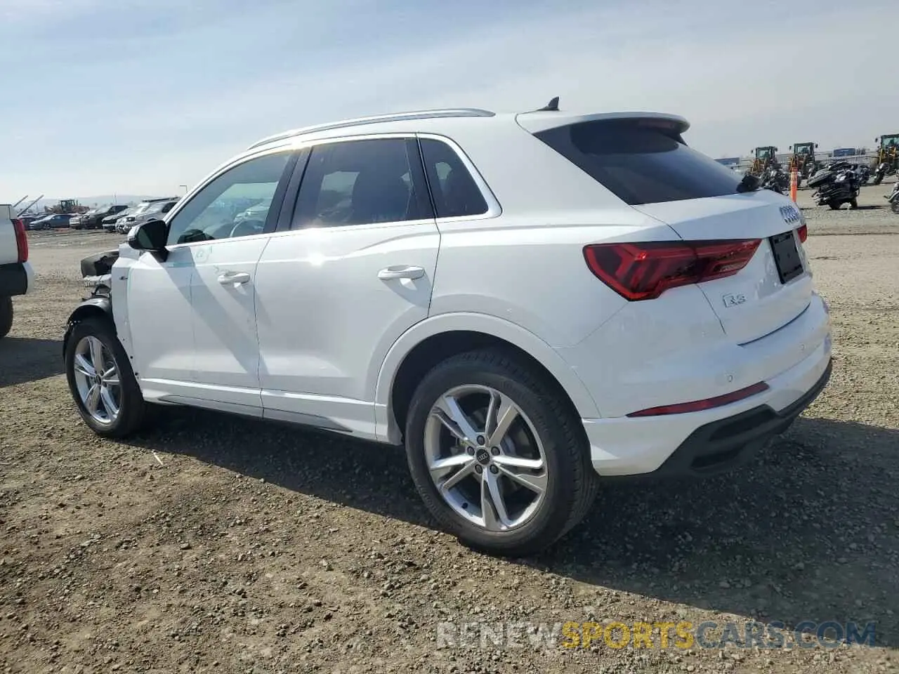 2 Photograph of a damaged car WA1EECF32P1153147 AUDI Q3 2023