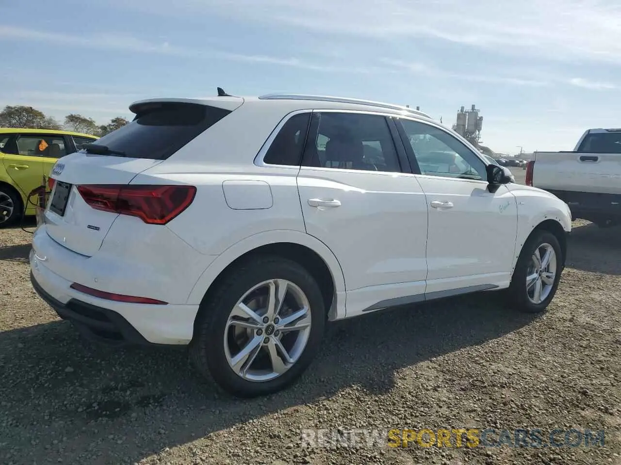 3 Photograph of a damaged car WA1EECF32P1153147 AUDI Q3 2023
