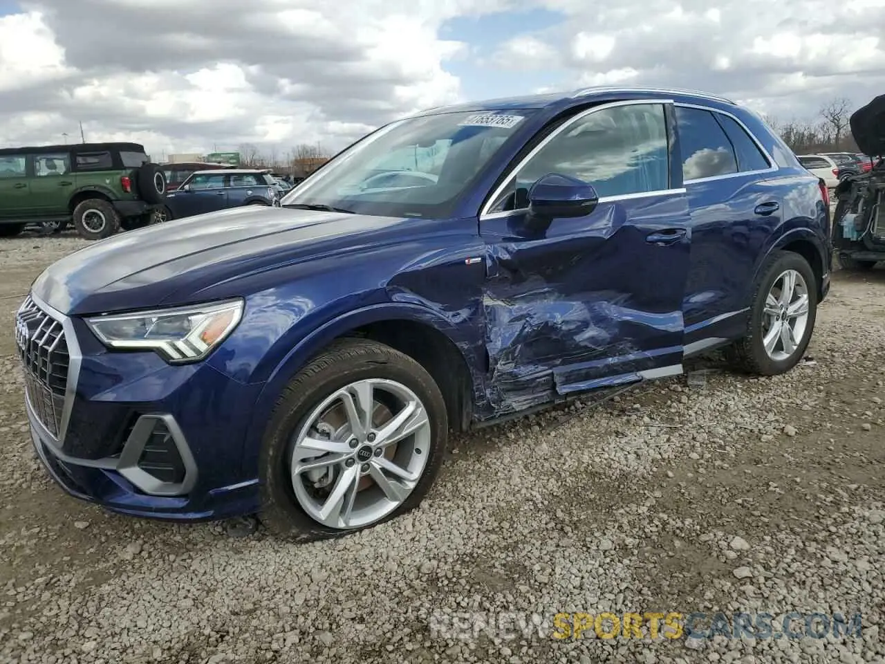 1 Photograph of a damaged car WA1EECF33P1037116 AUDI Q3 2023