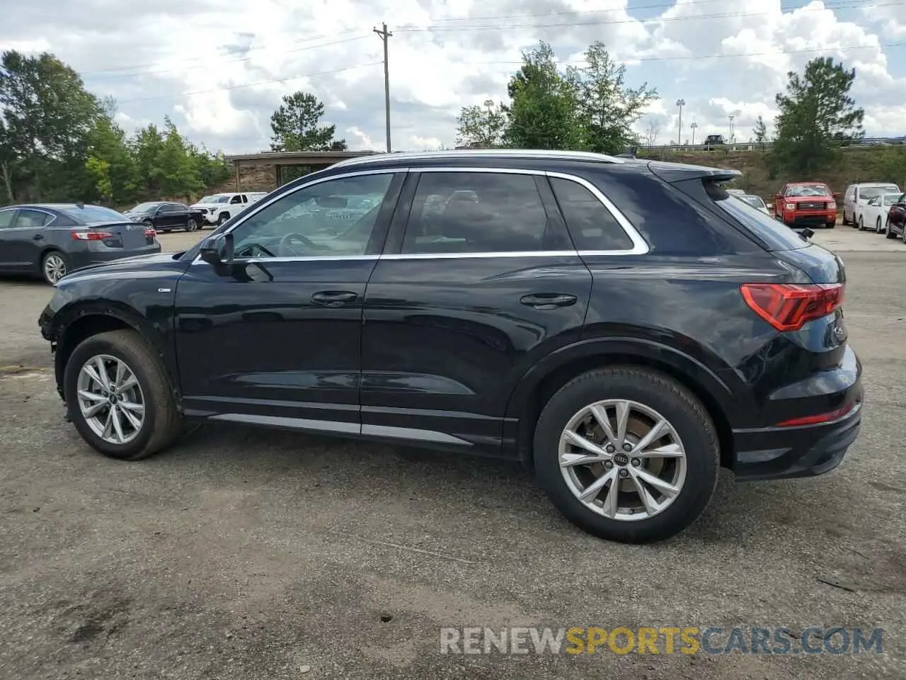 2 Photograph of a damaged car WA1EECF33P1038587 AUDI Q3 2023