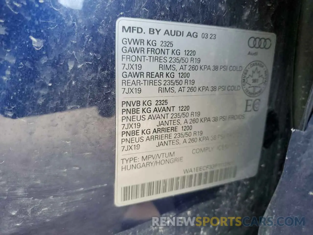 12 Photograph of a damaged car WA1EECF33P1113806 AUDI Q3 2023