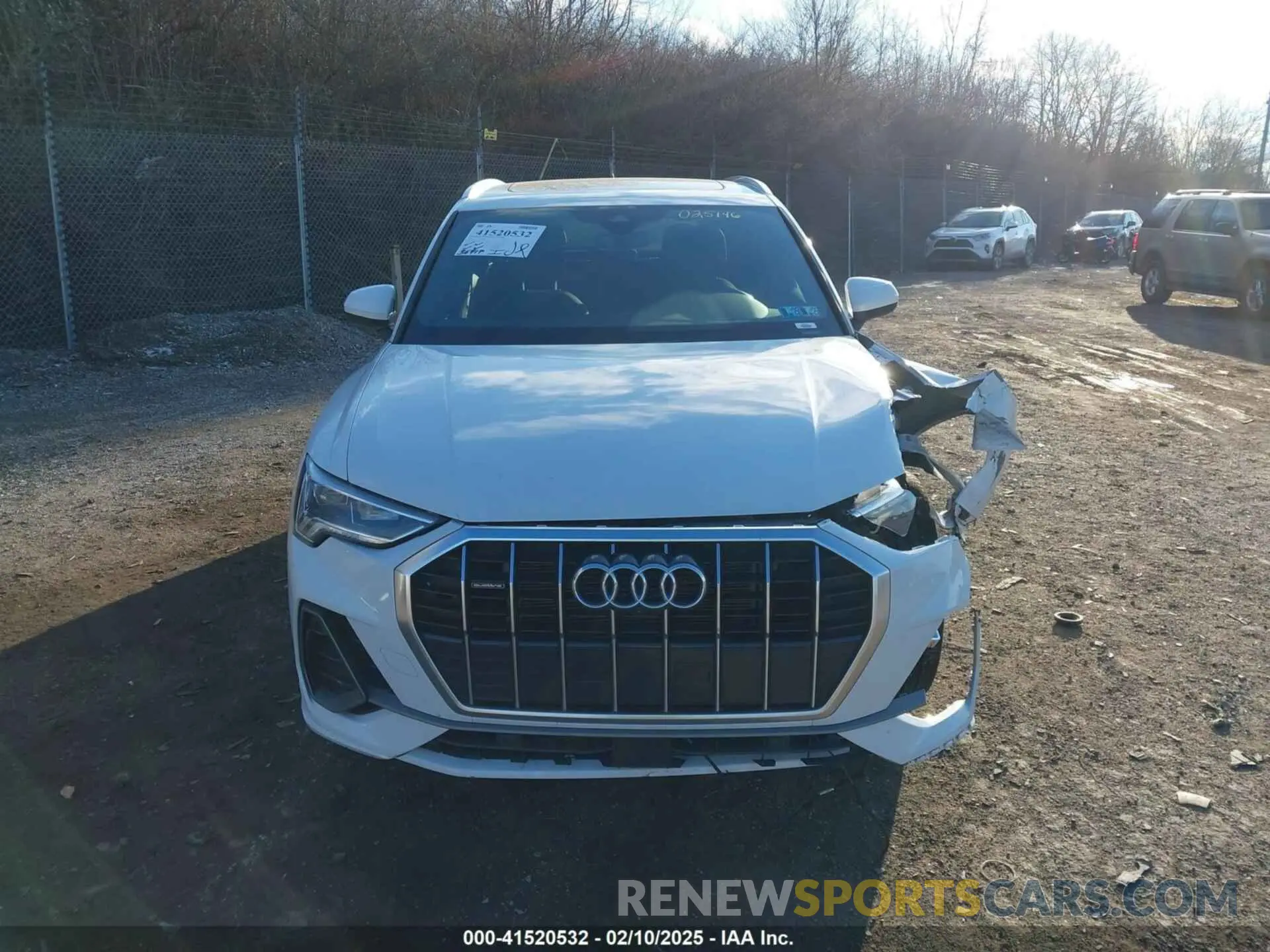 12 Photograph of a damaged car WA1EECF37P1025146 AUDI Q3 2023