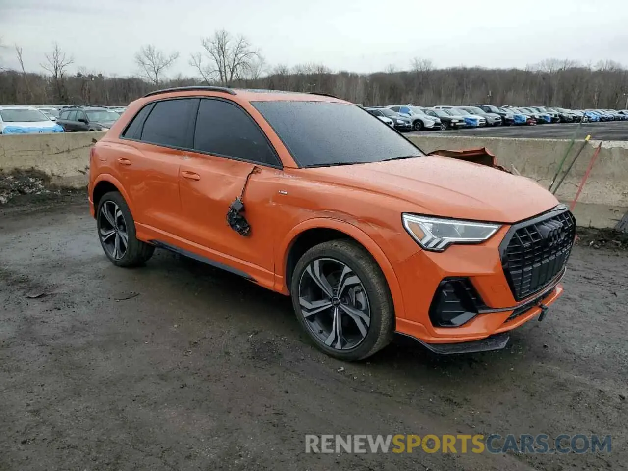 4 Photograph of a damaged car WA1EECF39P1017291 AUDI Q3 2023