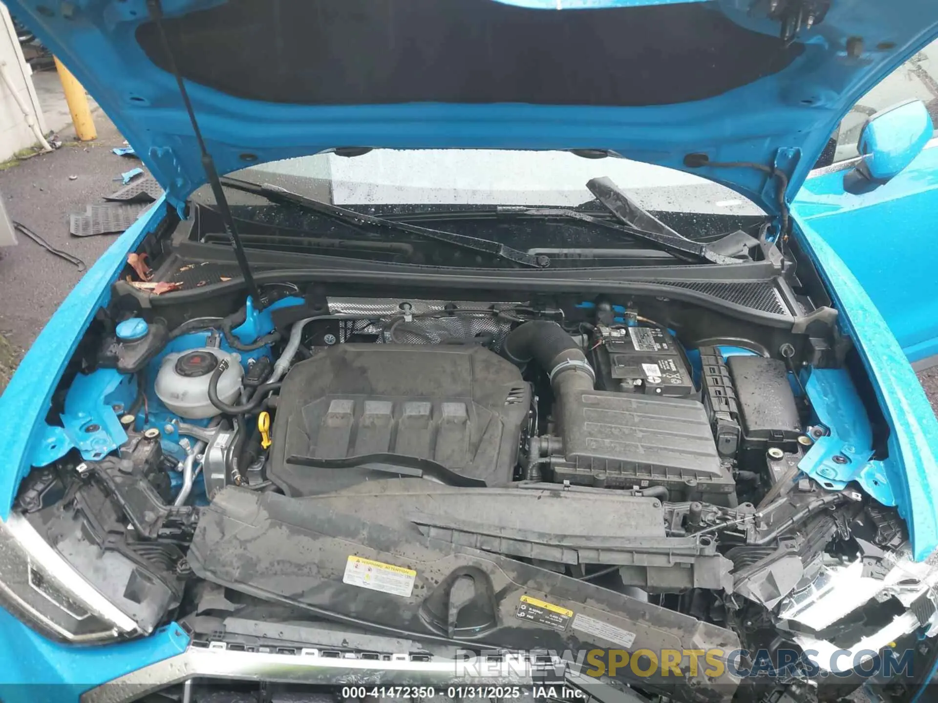 10 Photograph of a damaged car WA1EECF39P1021860 AUDI Q3 2023