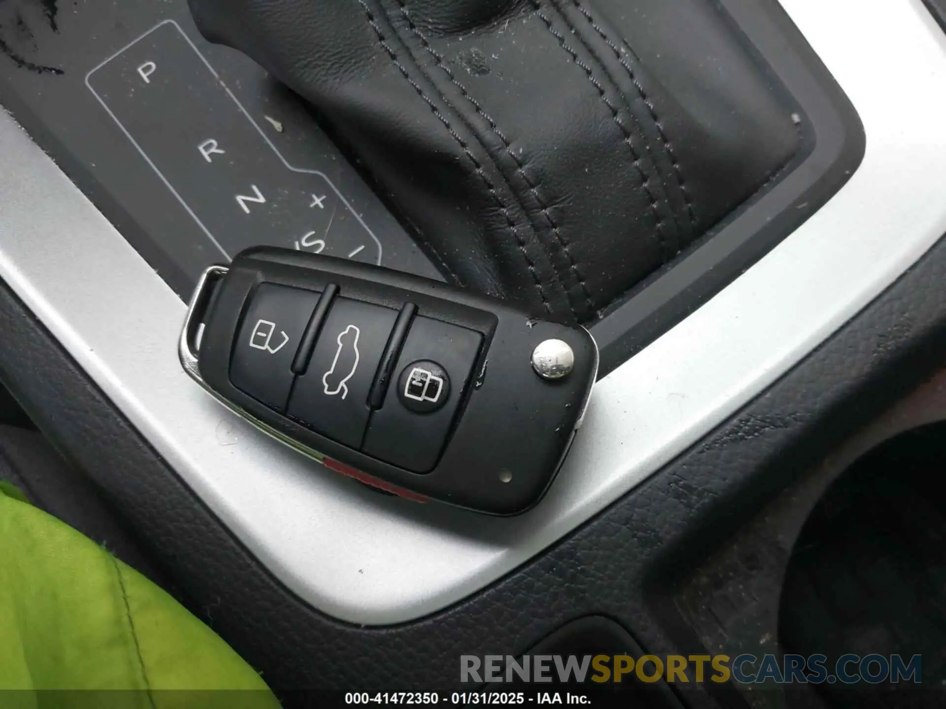 11 Photograph of a damaged car WA1EECF39P1021860 AUDI Q3 2023