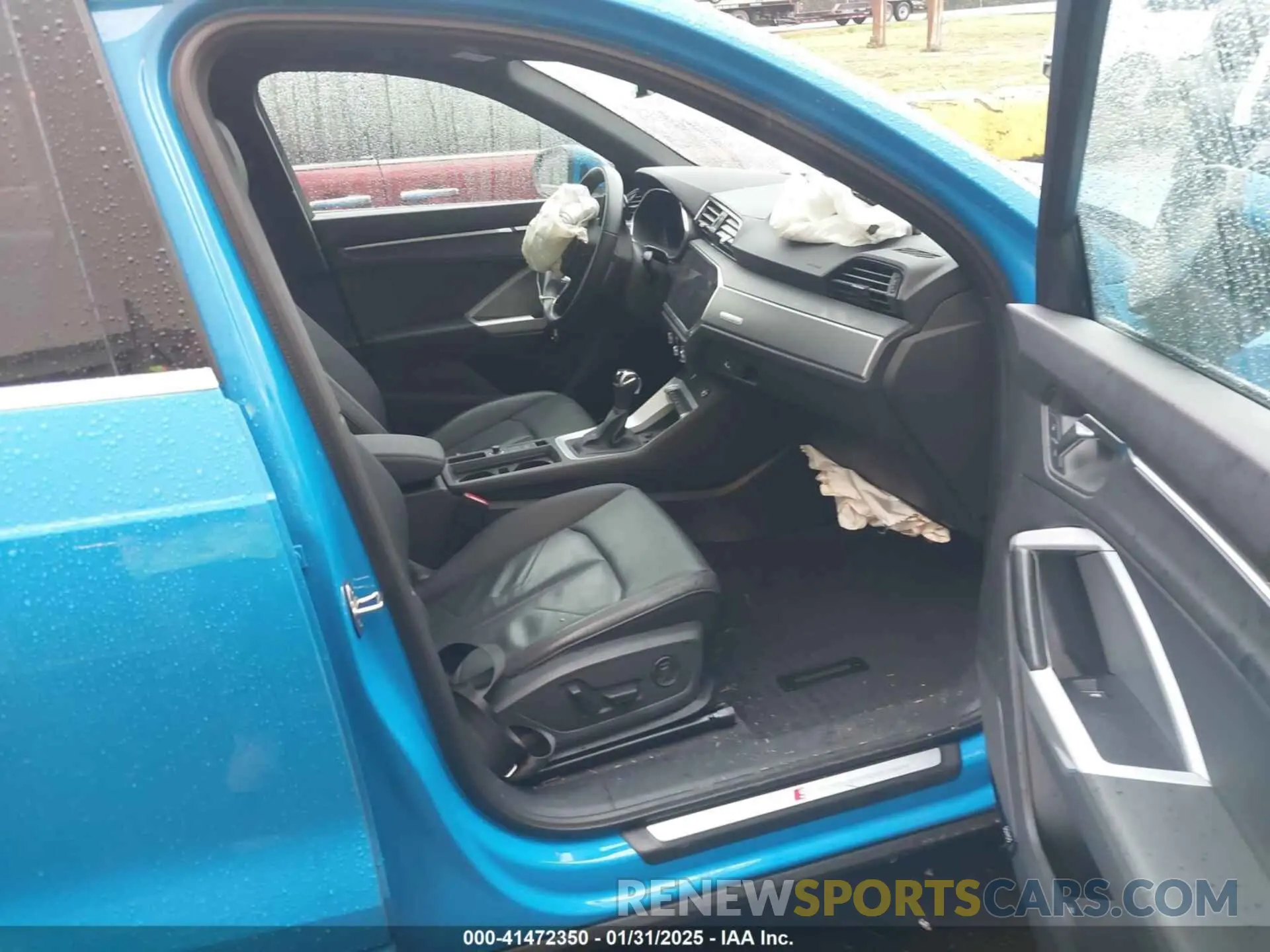 5 Photograph of a damaged car WA1EECF39P1021860 AUDI Q3 2023