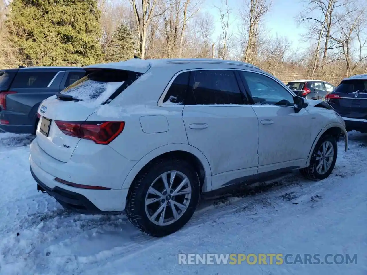 3 Photograph of a damaged car WA1EECF39P1032342 AUDI Q3 2023