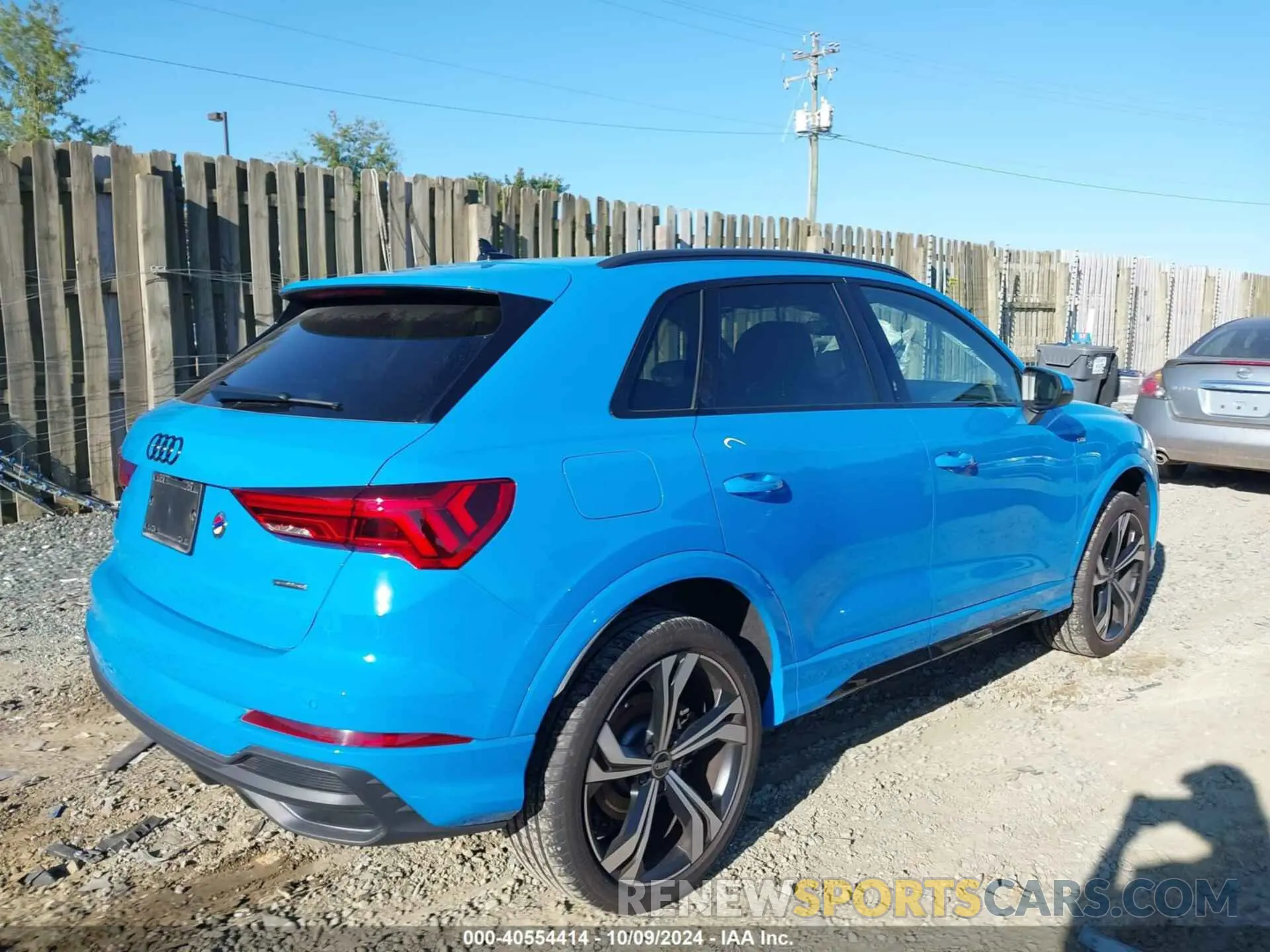 4 Photograph of a damaged car WA1EECF39P1035211 AUDI Q3 2023