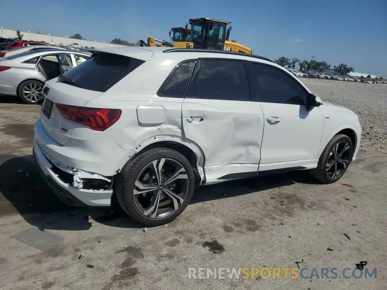 3 Photograph of a damaged car WA1EECF39P1040330 AUDI Q3 2023