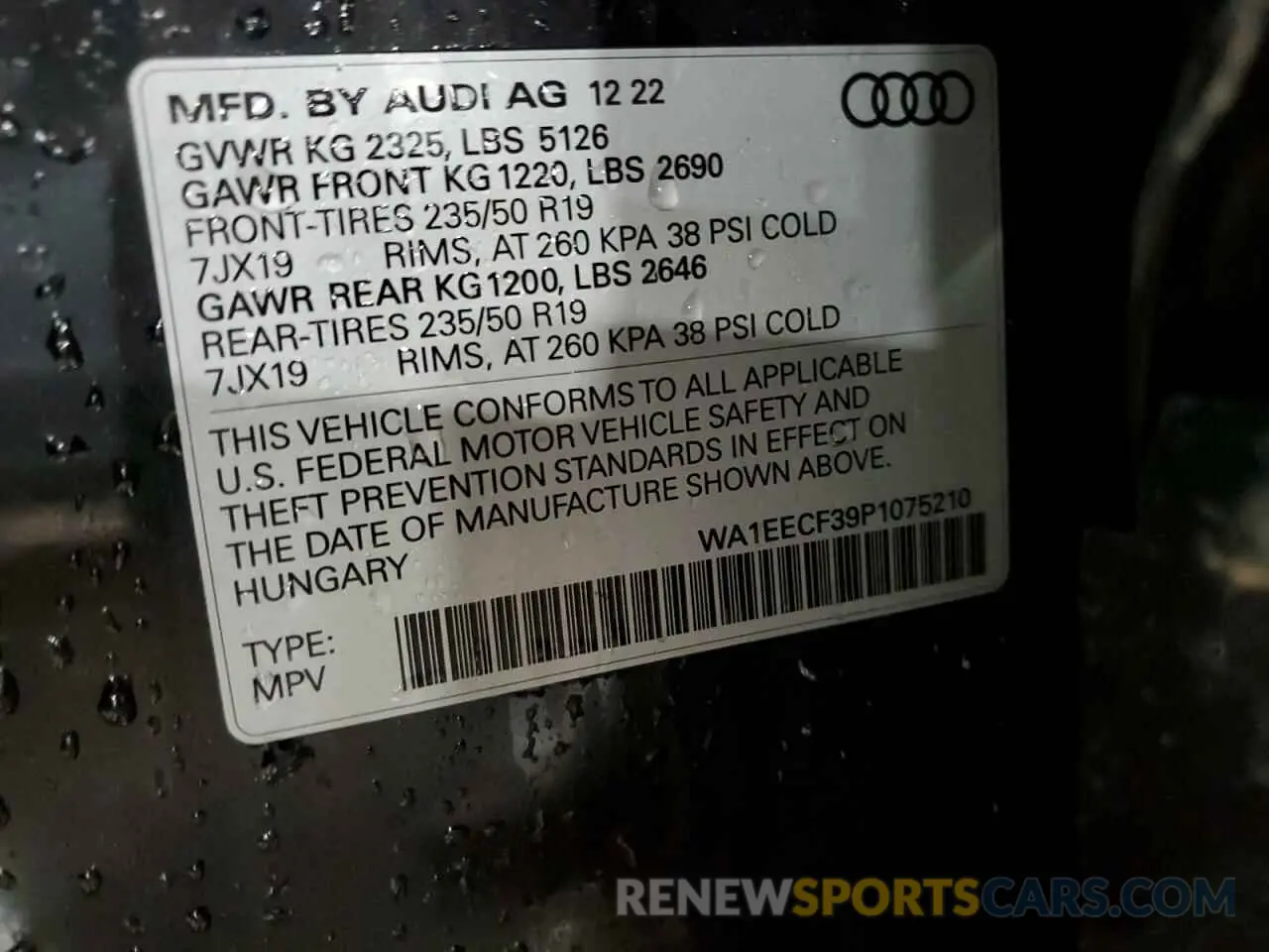 13 Photograph of a damaged car WA1EECF39P1075210 AUDI Q3 2023