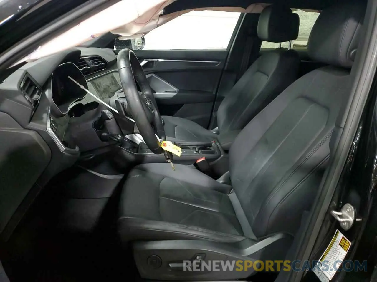 7 Photograph of a damaged car WA1EECF39P1075210 AUDI Q3 2023