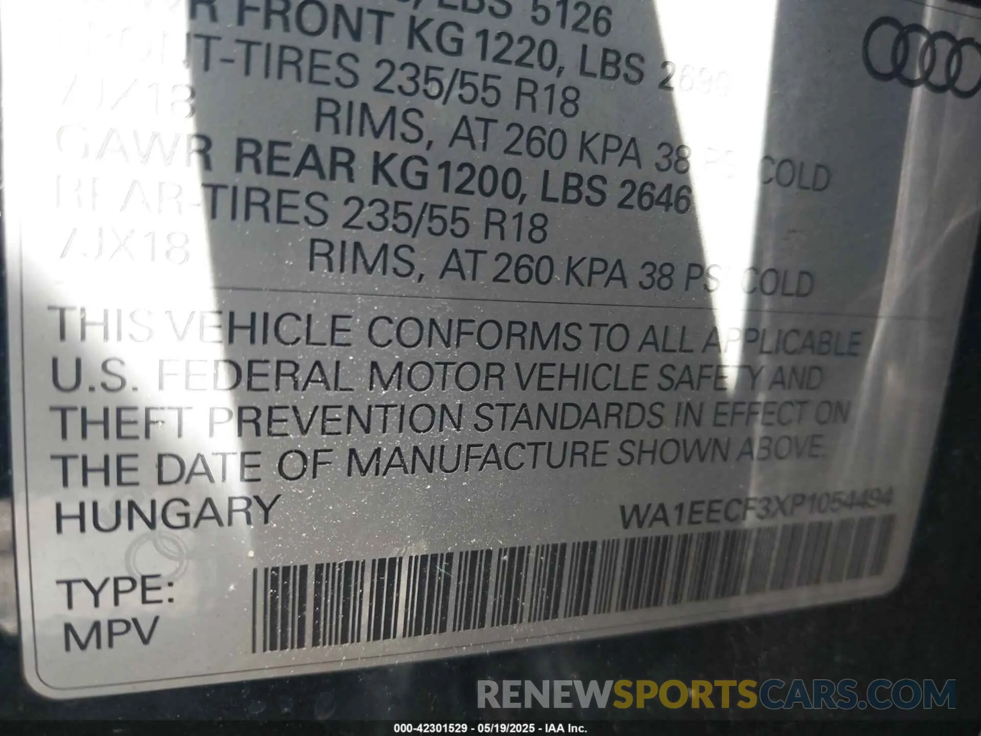 9 Photograph of a damaged car WA1EECF3XP1054494 AUDI Q3 2023