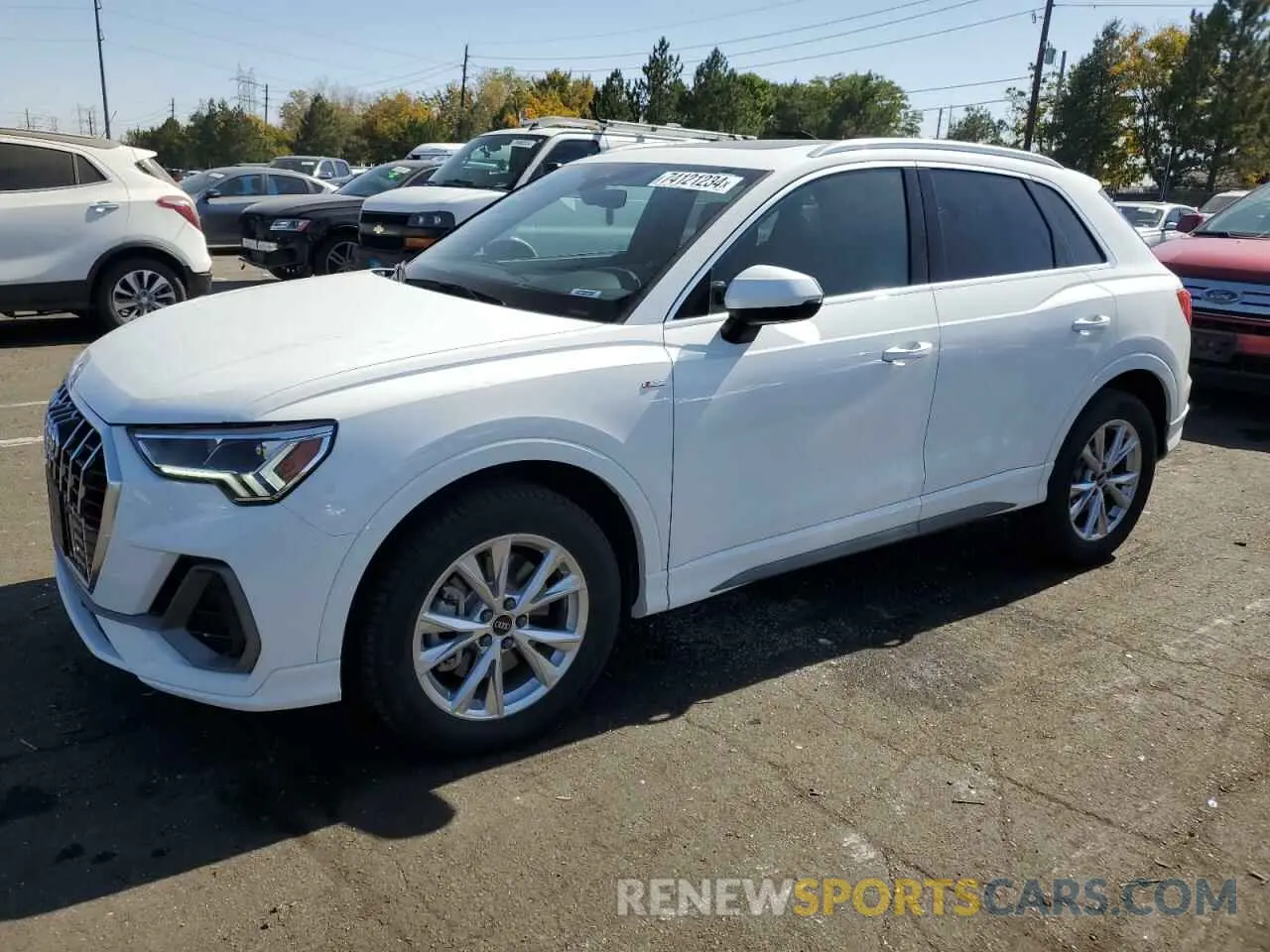 1 Photograph of a damaged car WA1EEDF34P1030388 AUDI Q3 2023