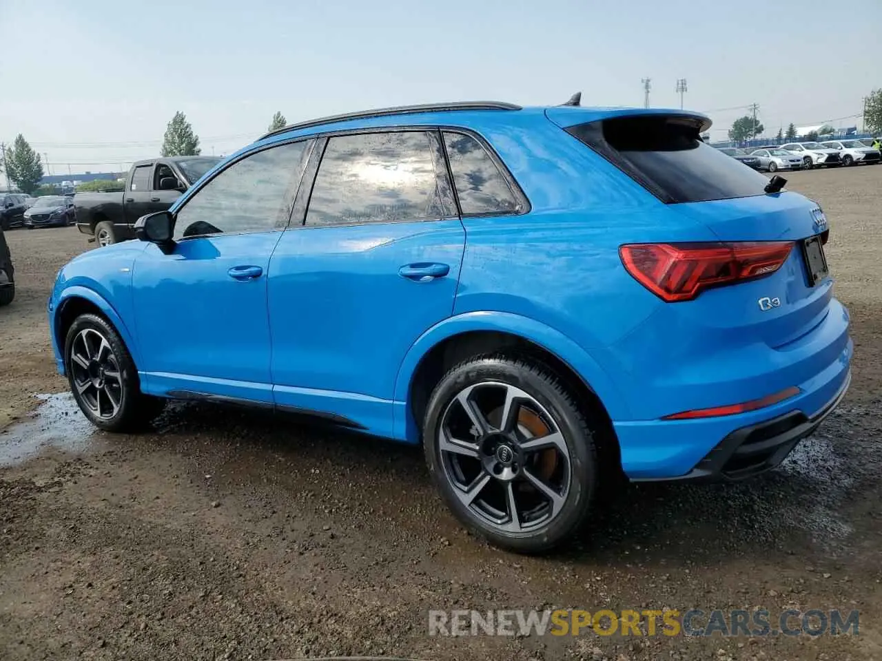 2 Photograph of a damaged car WA1FECF37P1132430 AUDI Q3 2023
