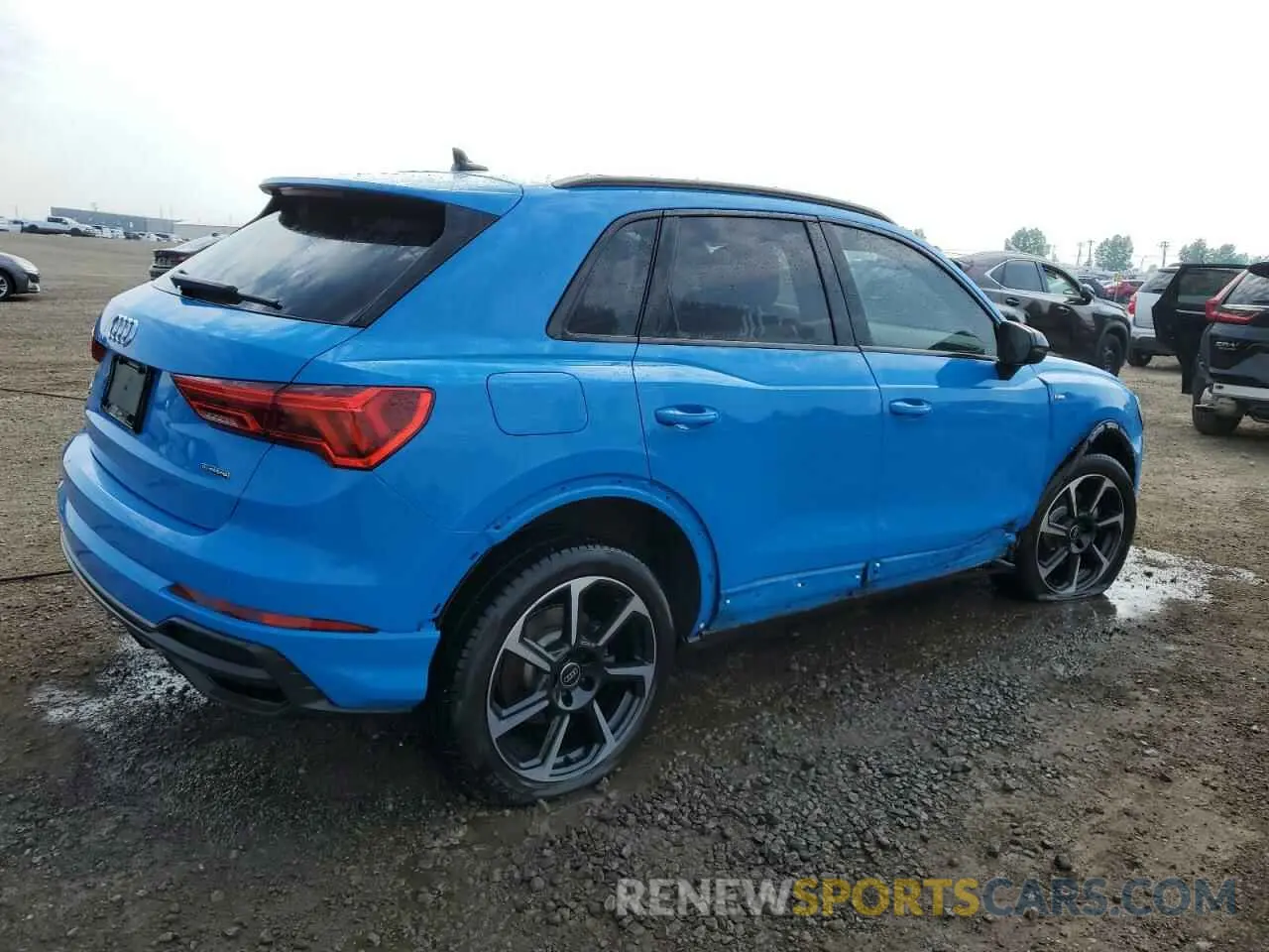 3 Photograph of a damaged car WA1FECF37P1132430 AUDI Q3 2023