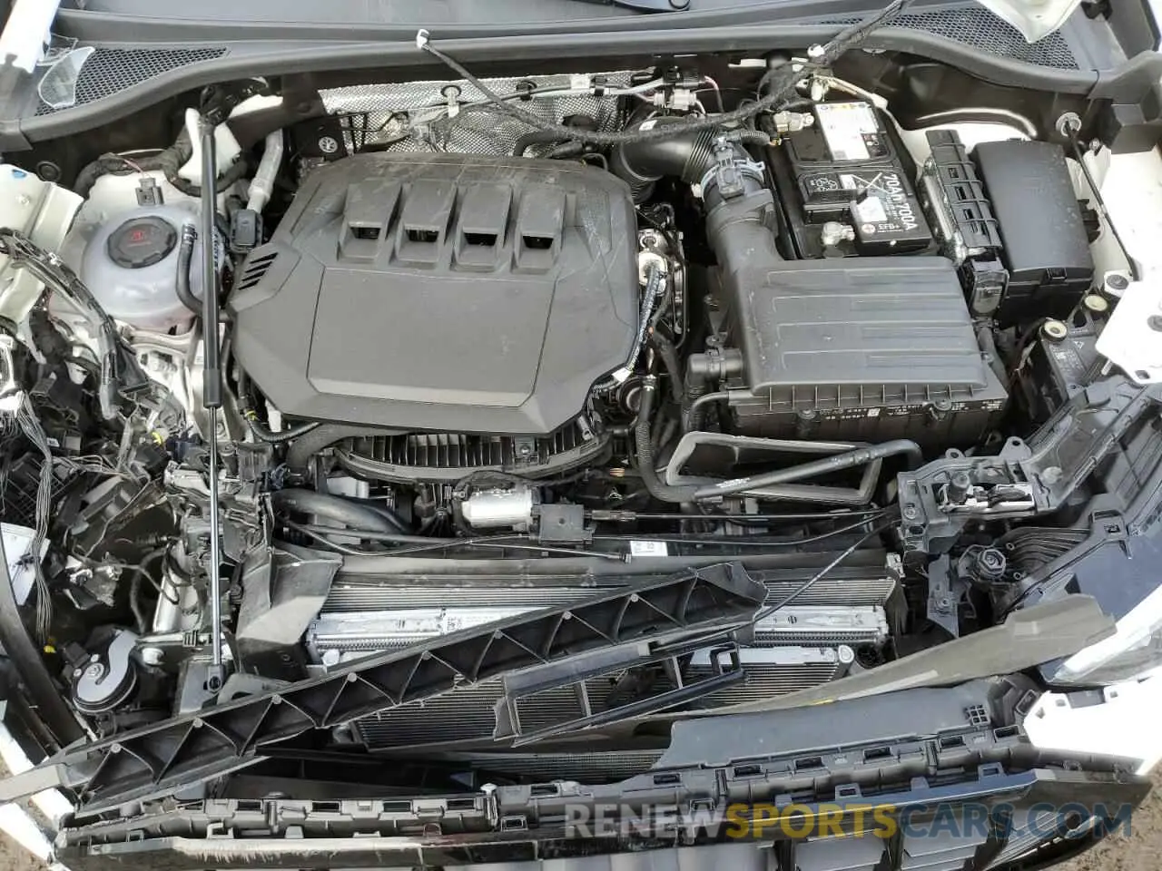 11 Photograph of a damaged car WA1AUCF30R1150123 AUDI Q3 2024