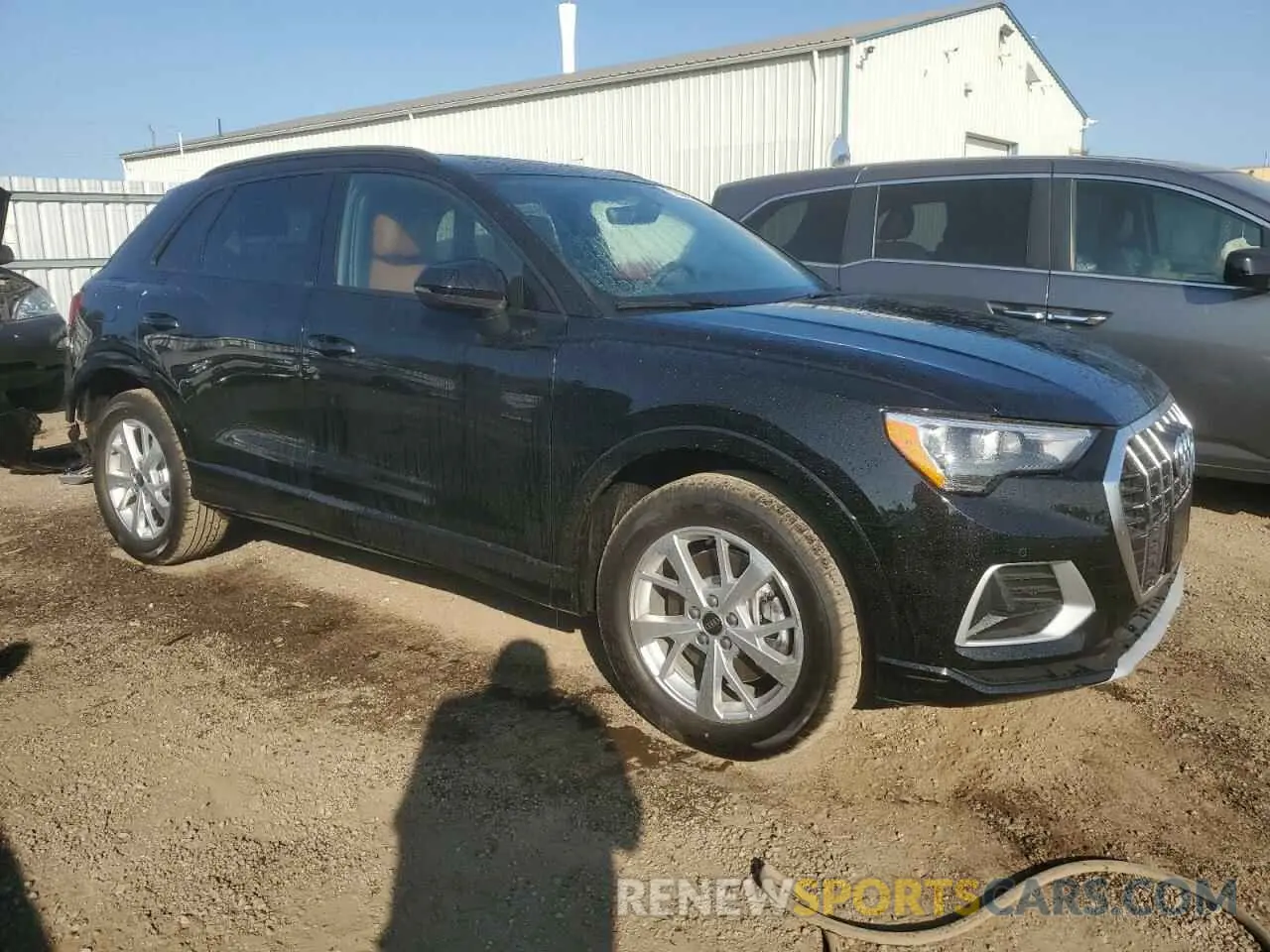4 Photograph of a damaged car WA1AUCF37R1158879 AUDI Q3 2024