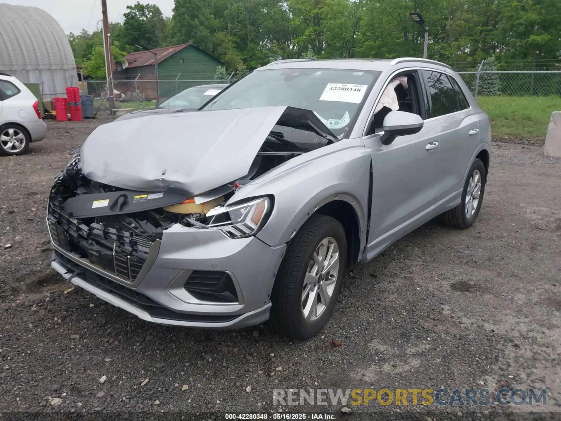 2 Photograph of a damaged car WA1AUCF3XR1076791 AUDI Q3 2024
