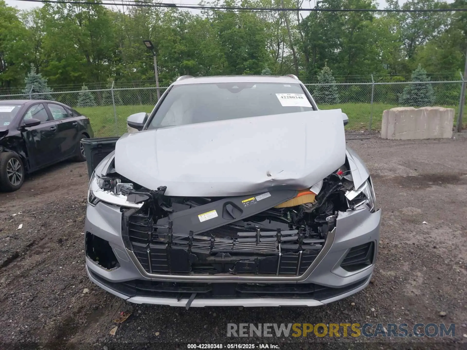 6 Photograph of a damaged car WA1AUCF3XR1076791 AUDI Q3 2024