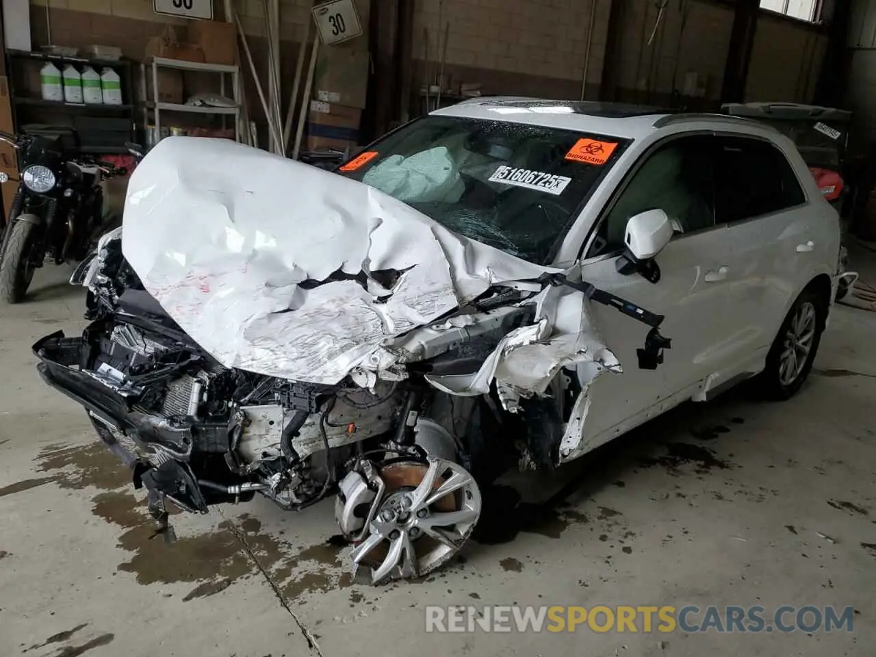 1 Photograph of a damaged car WA1DECF30R1096767 AUDI Q3 2024