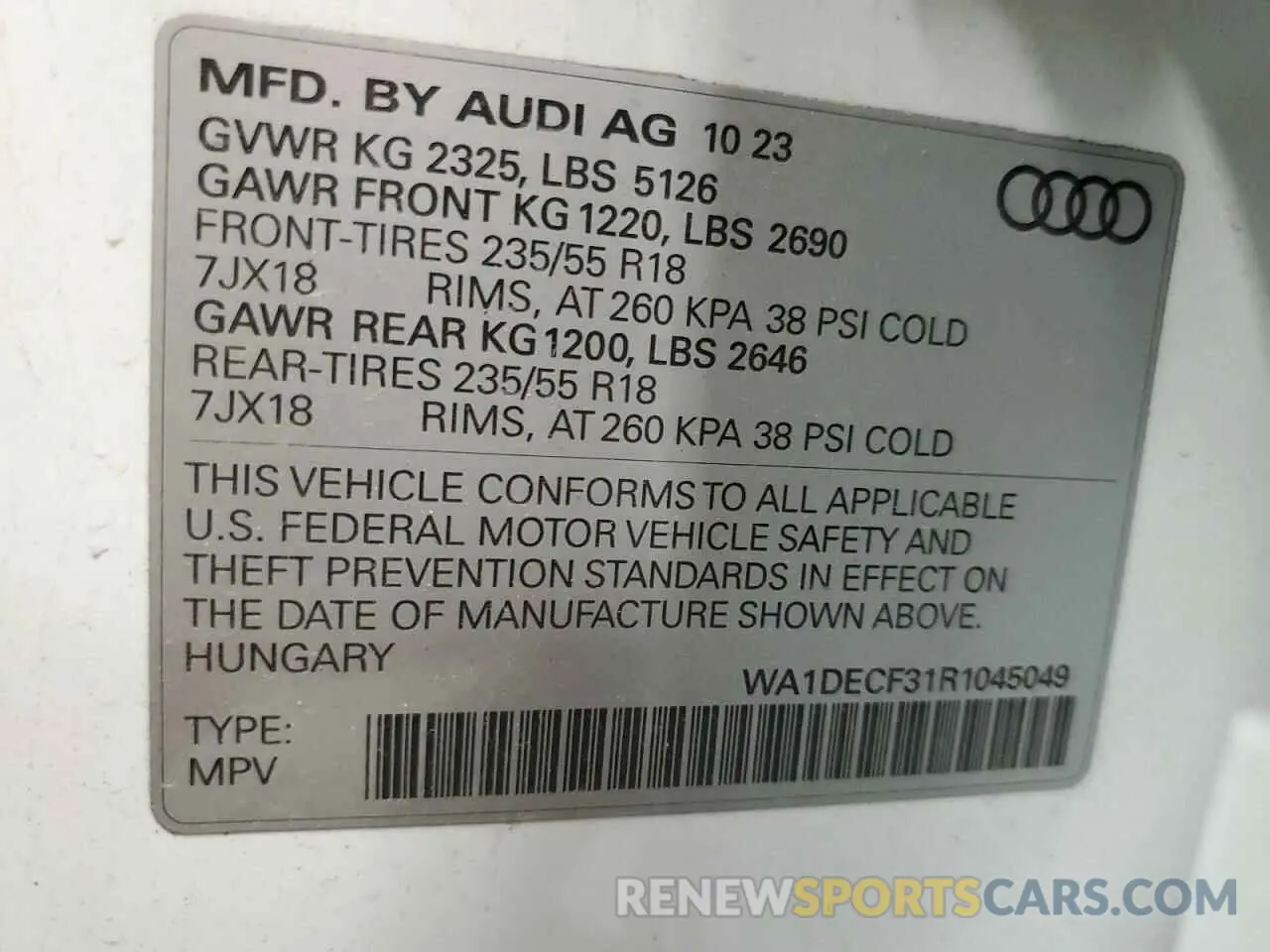 13 Photograph of a damaged car WA1DECF31R1045049 AUDI Q3 2024