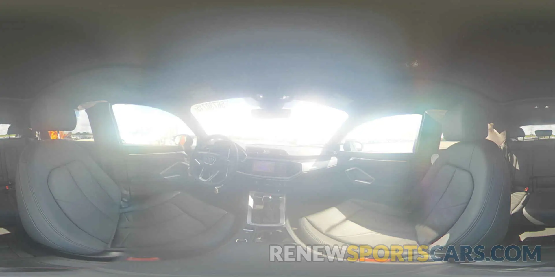 15 Photograph of a damaged car WA1DECF31R1047951 AUDI Q3 2024