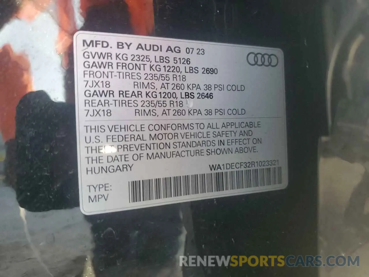 15 Photograph of a damaged car WA1DECF32R1023321 AUDI Q3 2024