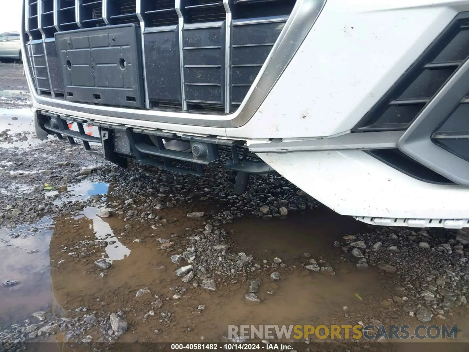 6 Photograph of a damaged car WA1DECF33R1034876 AUDI Q3 2024