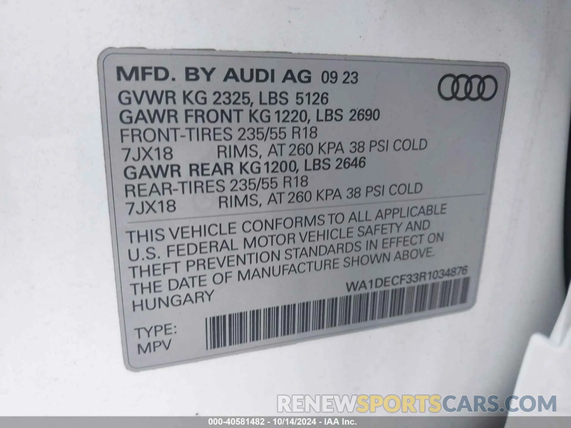 9 Photograph of a damaged car WA1DECF33R1034876 AUDI Q3 2024