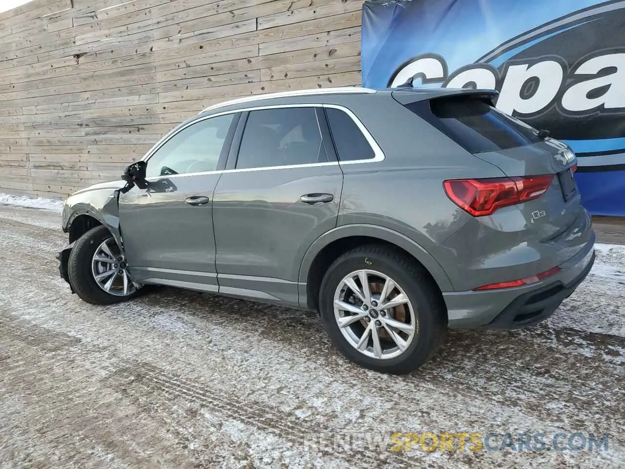 2 Photograph of a damaged car WA1DECF33R1083902 AUDI Q3 2024