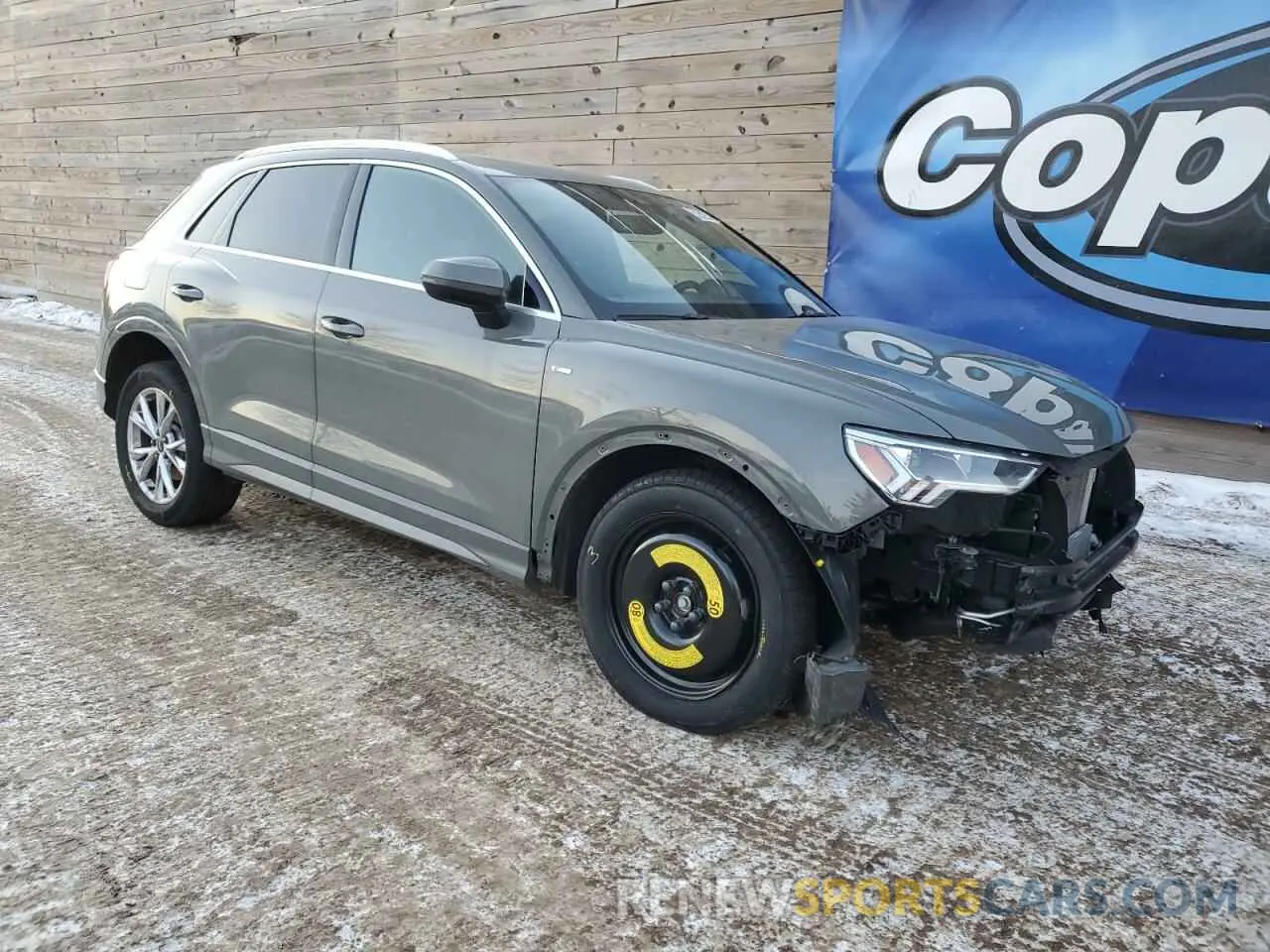 4 Photograph of a damaged car WA1DECF33R1083902 AUDI Q3 2024