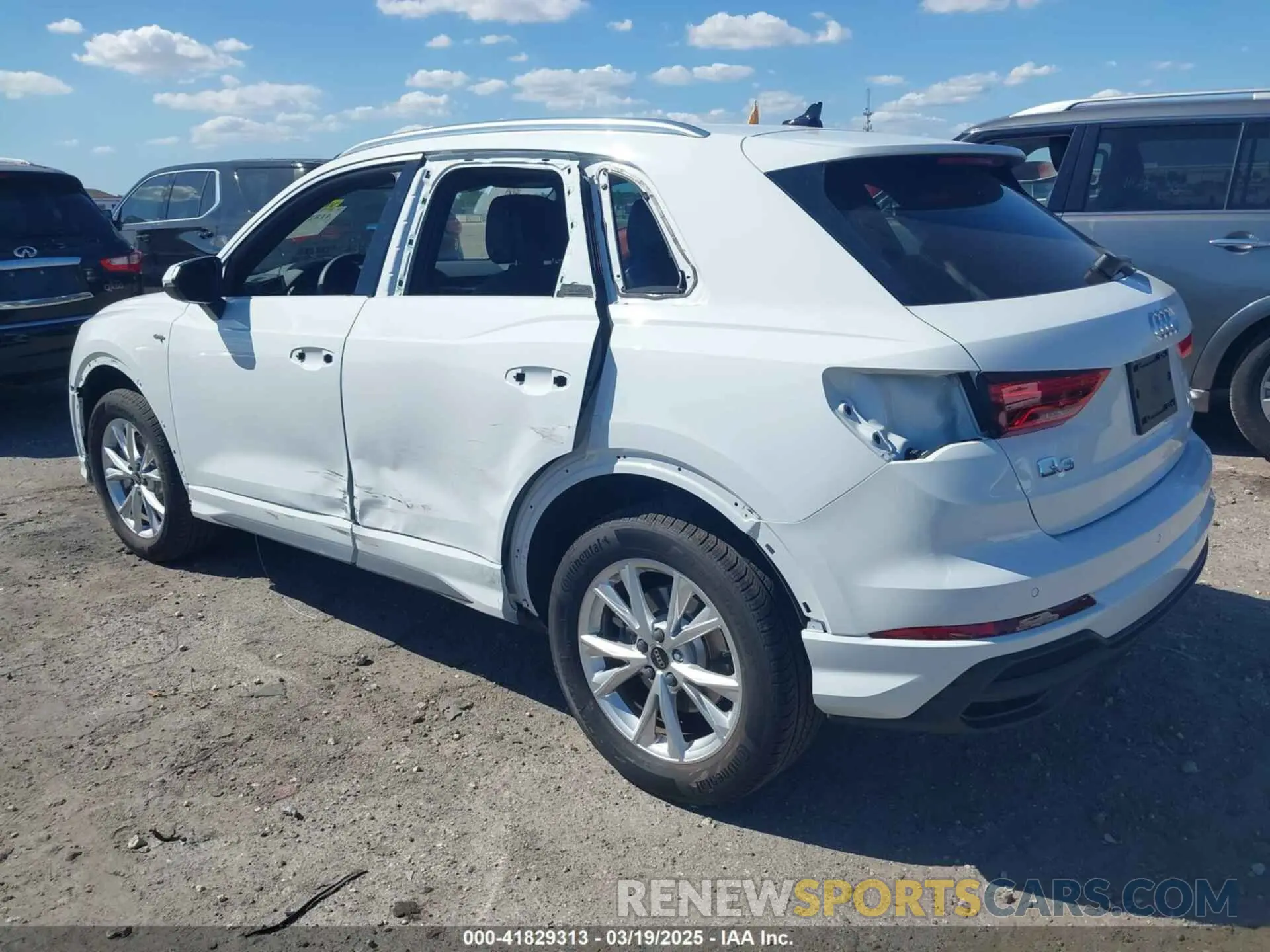 3 Photograph of a damaged car WA1DECF34R1201052 AUDI Q3 2024