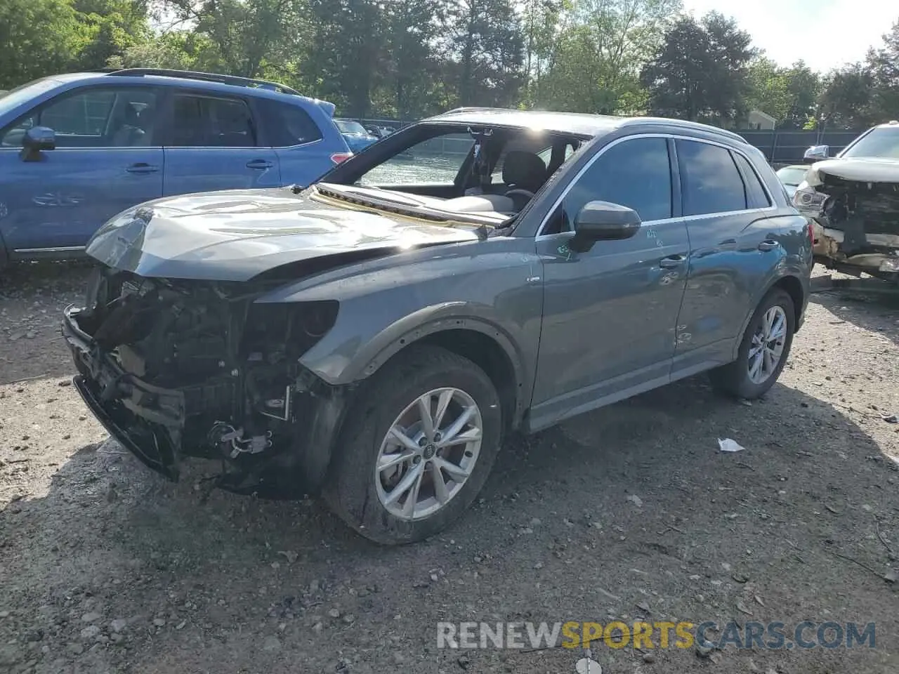 1 Photograph of a damaged car WA1DECF35R1028206 AUDI Q3 2024