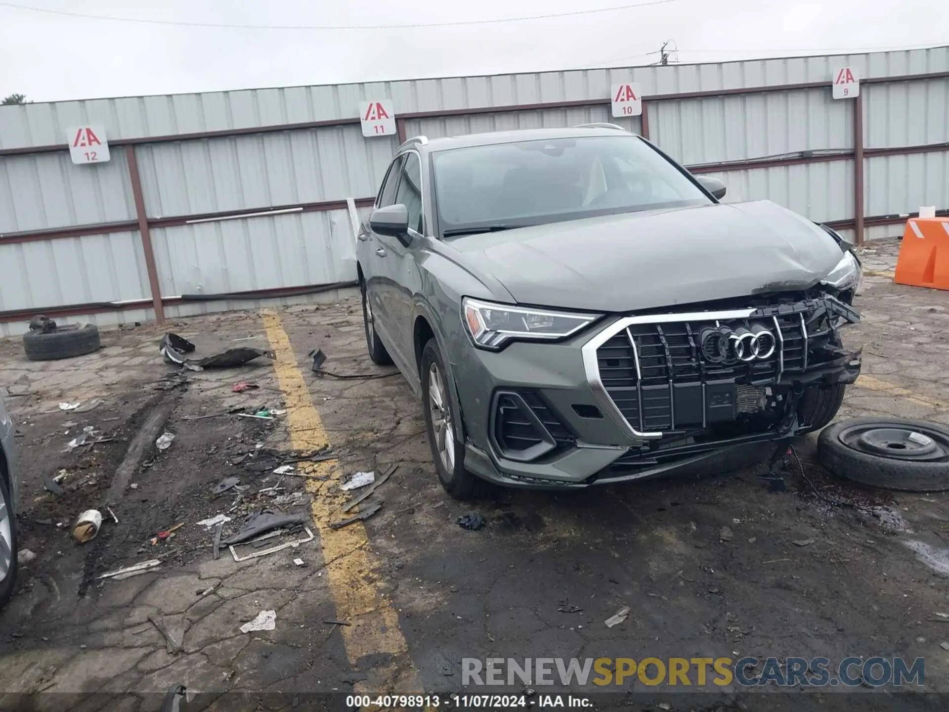 1 Photograph of a damaged car WA1DECF35R1072237 AUDI Q3 2024