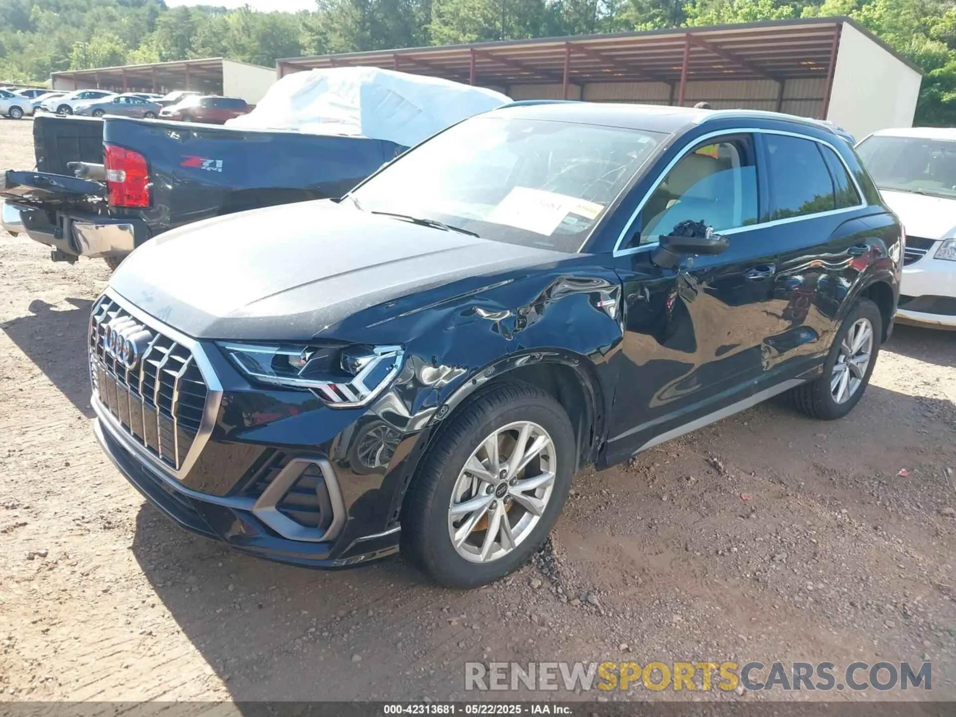6 Photograph of a damaged car WA1DECF35R1095131 AUDI Q3 2024
