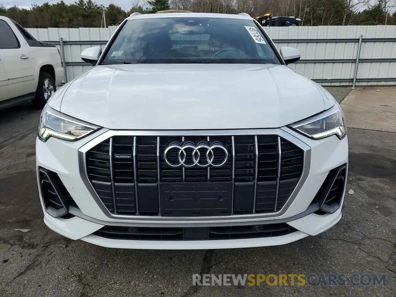 5 Photograph of a damaged car WA1DECF36R1027887 AUDI Q3 2024