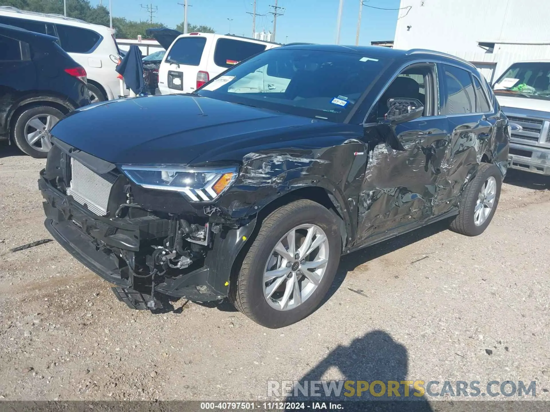 2 Photograph of a damaged car WA1DECF38R1097679 AUDI Q3 2024