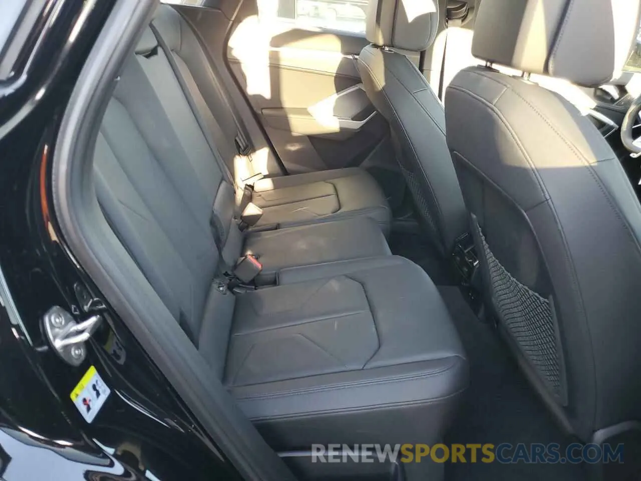 11 Photograph of a damaged car WA1DECF38R1122726 AUDI Q3 2024