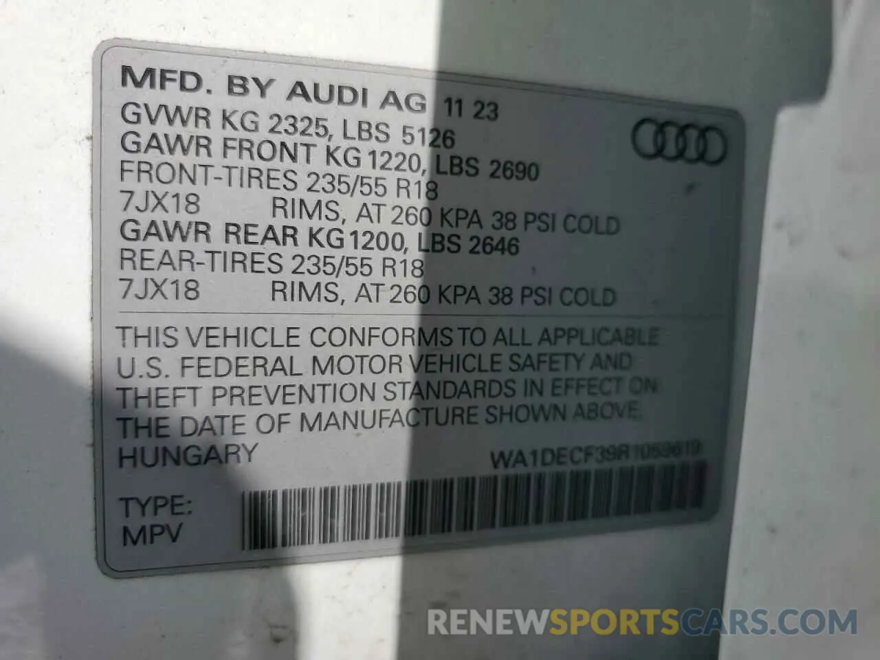 13 Photograph of a damaged car WA1DECF39R1059619 AUDI Q3 2024