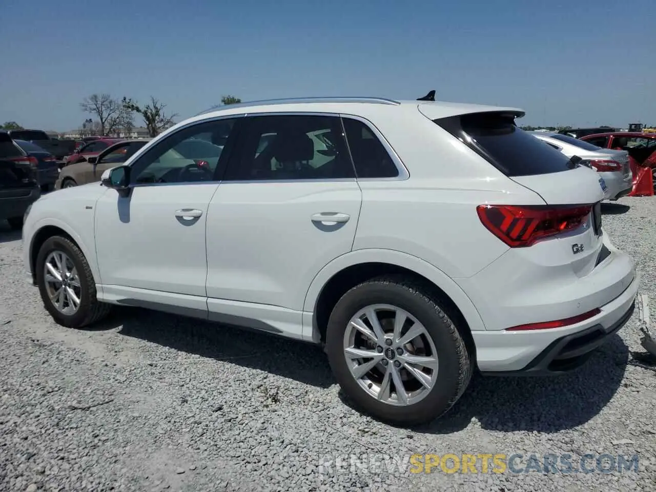 2 Photograph of a damaged car WA1DECF39R1059619 AUDI Q3 2024